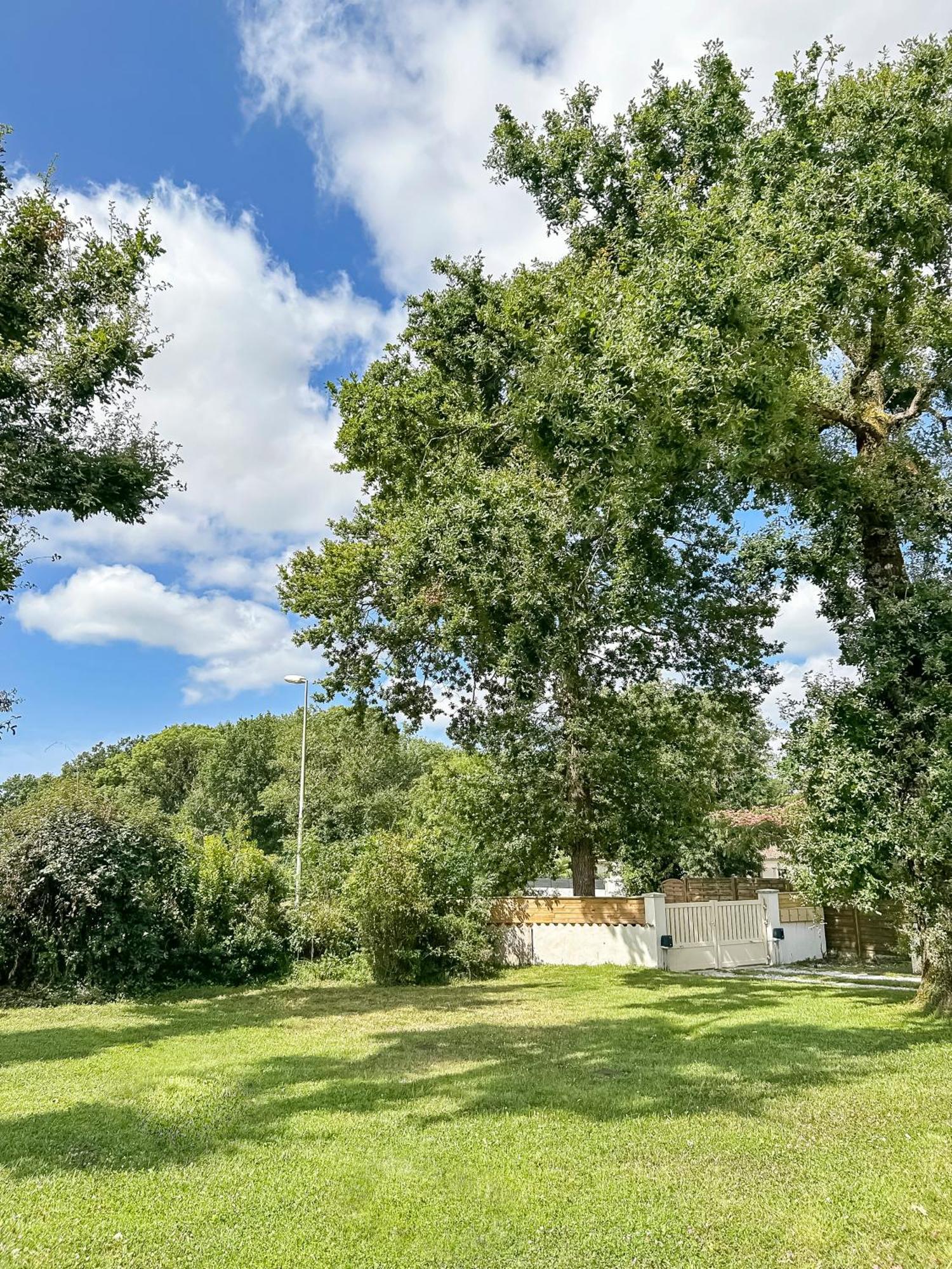 Apartment Calme Jardin & Parking Prox Royan Appart 2